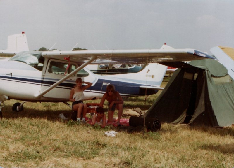 1980s 1981 Oshkosh Donna Elizabeth Flying N9154C
