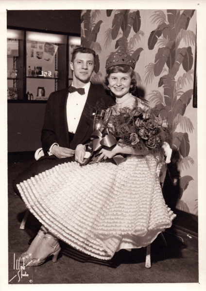 1950s_ChuckDonnaCollege-5